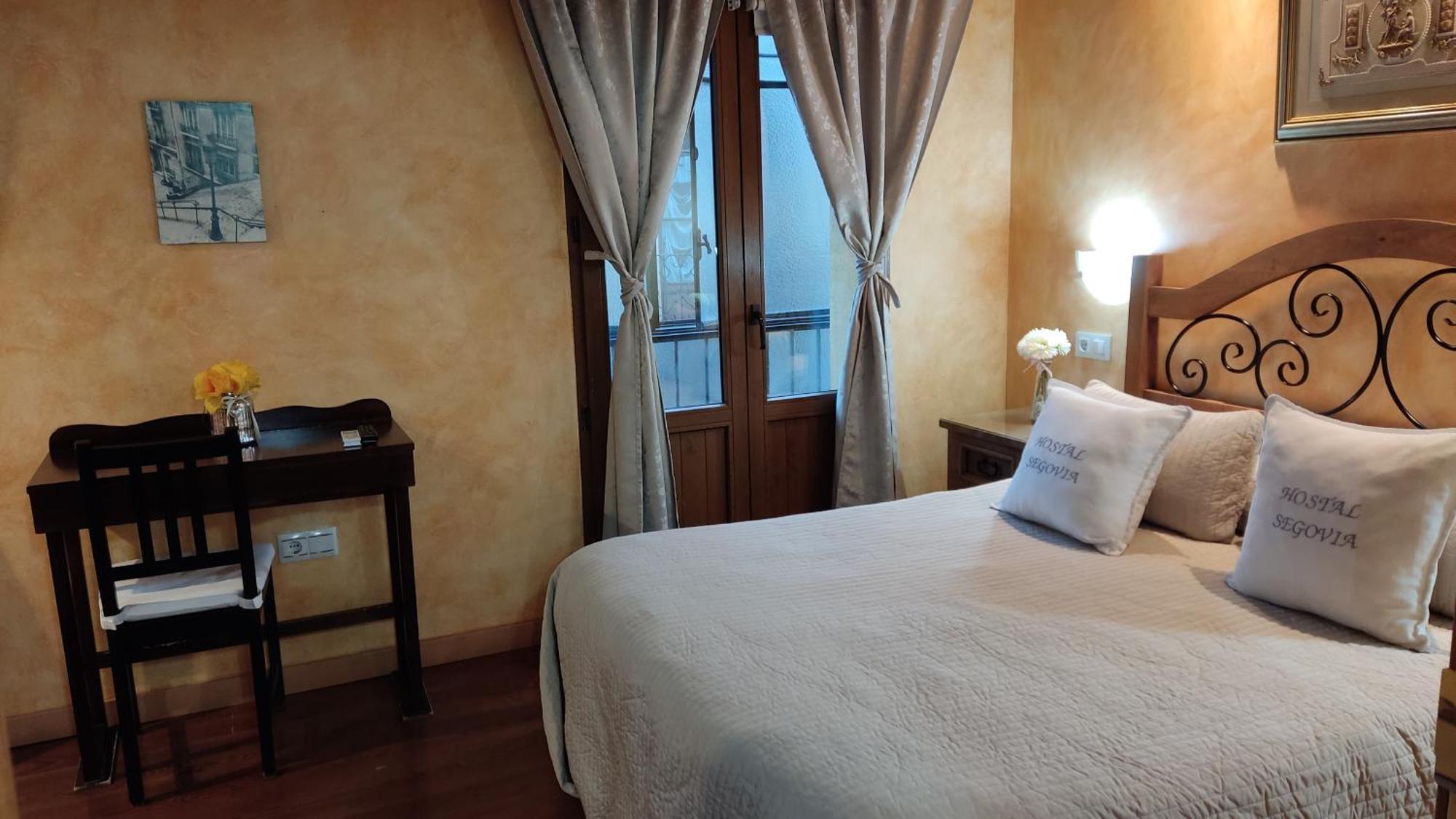Hostal Segovia Adults Only Chambre photo