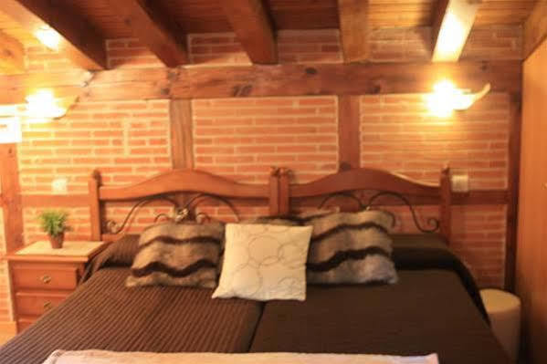 Hostal Segovia Adults Only Extérieur photo